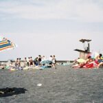 伊豆大島の夏の海水浴ビーチ