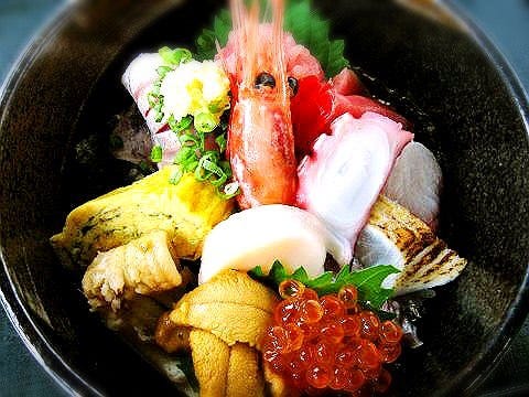 むすび屋 沼津港 海鮮丼
