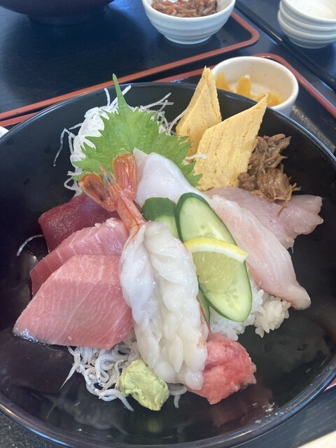 まぐろ食堂 七兵衛丸 まぐろ丼